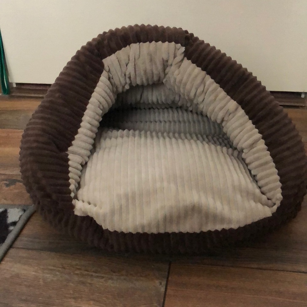 Dog bed